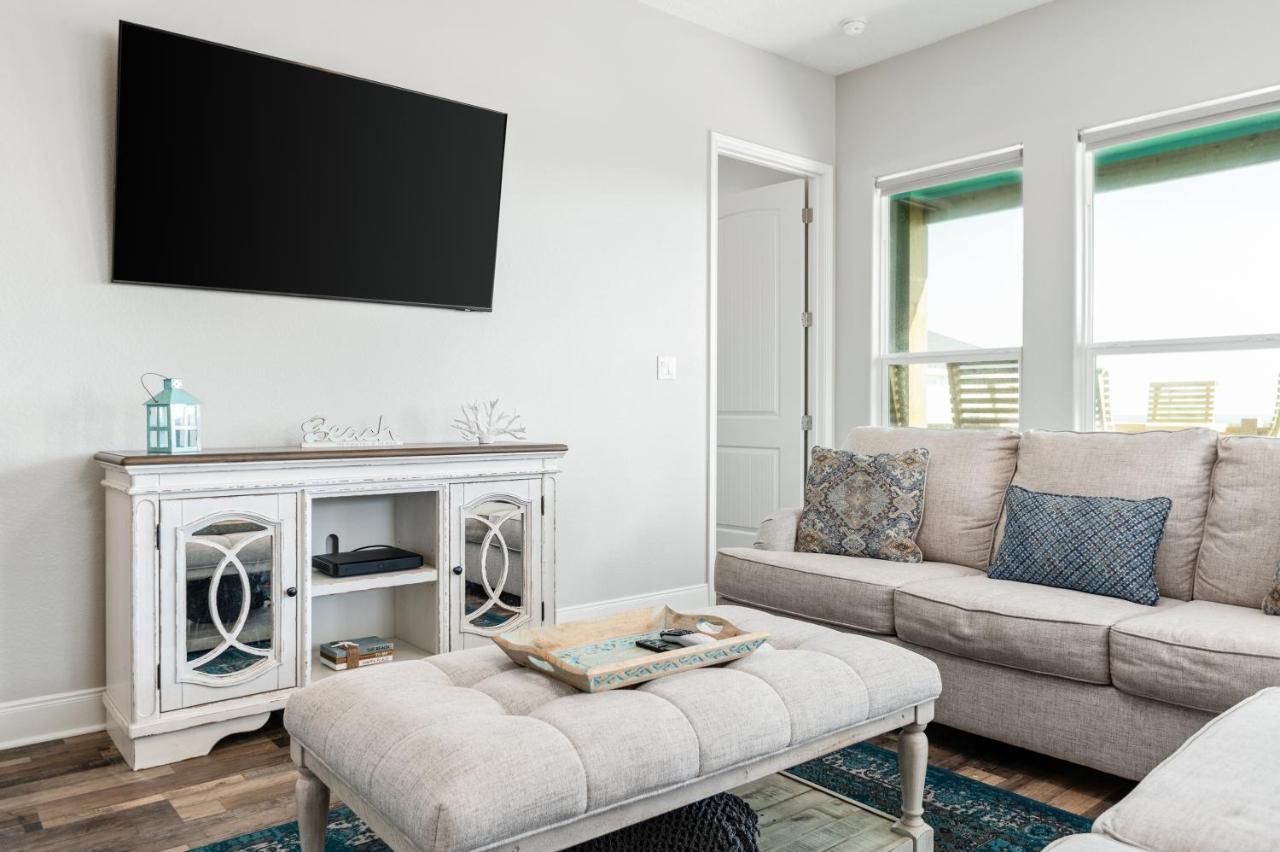 Stylish 4br Crystal Retreat Walk To * Bolivar Peninsula