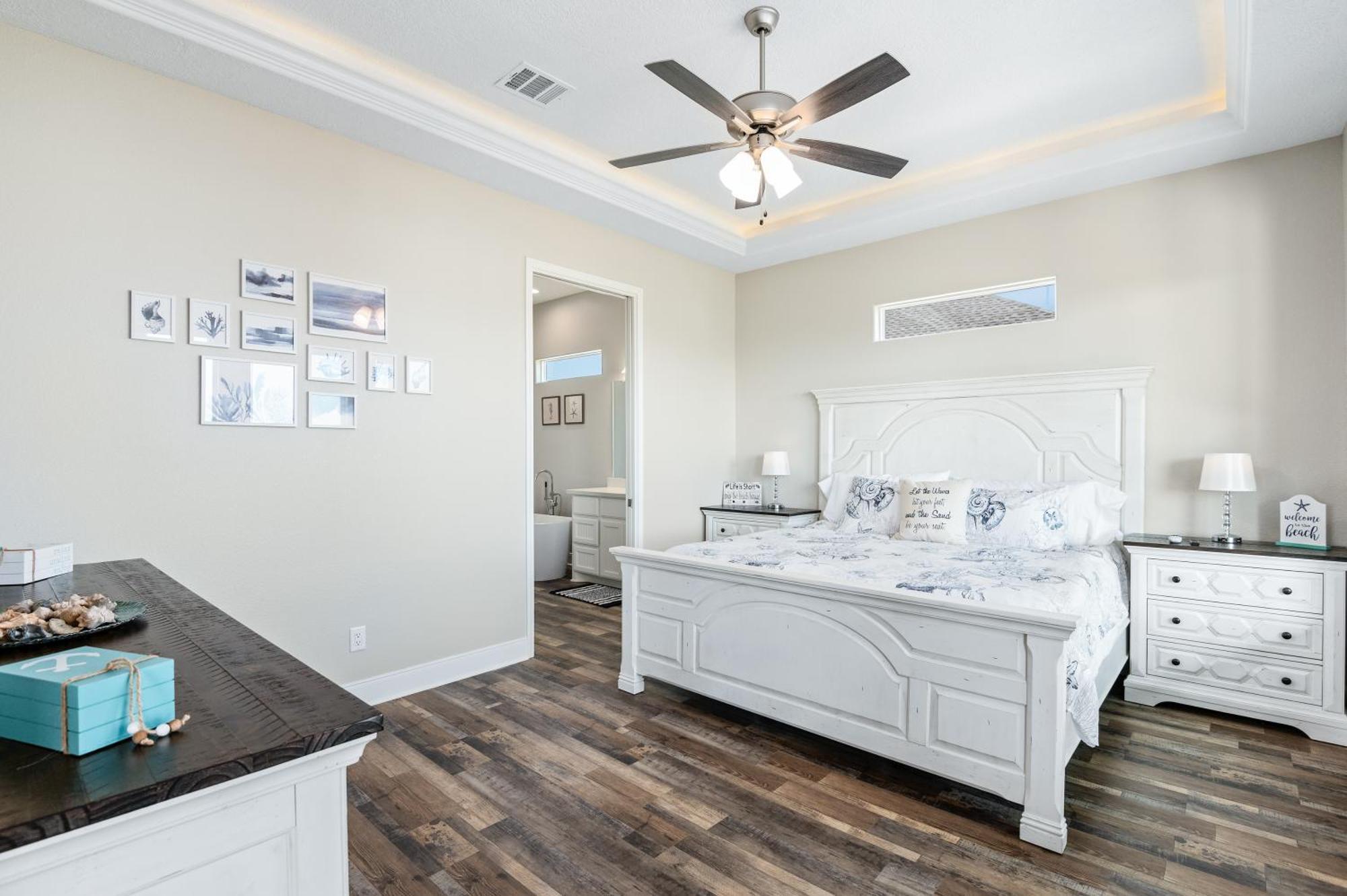 Hébergement de vacances Stylish 4br Crystal Retreat Walk To *